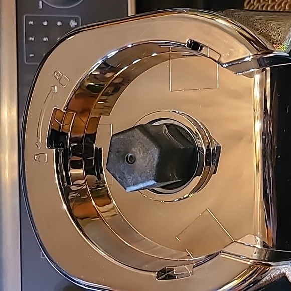 Yonanas DELUXE Soft Serve Dessert Maker with Expanded Recipe Book - Picture 11 of 16